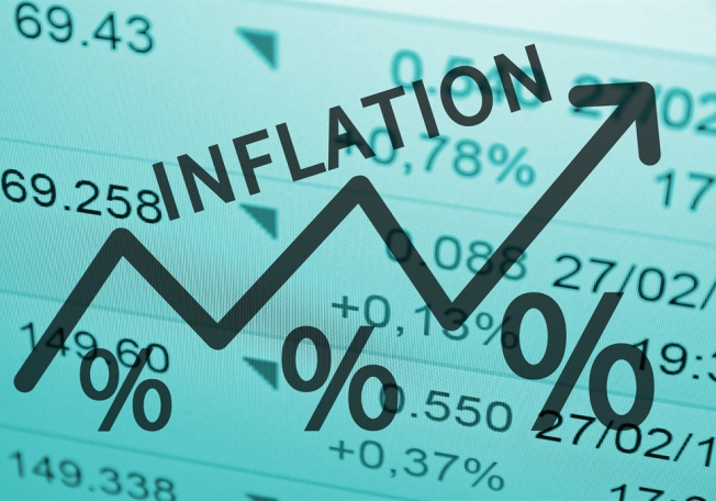 В Азербайджане годовая инфляция превысила 13%