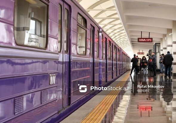 В бакинском метро машинист скончался во время управления поездом (Видео)