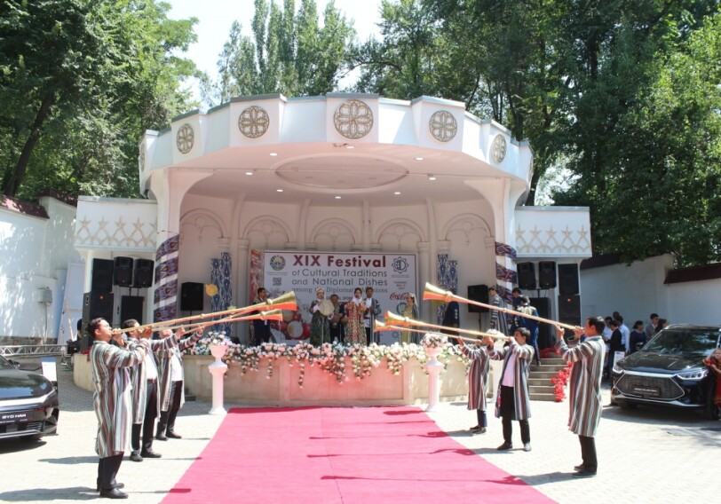 Азербайджанская долма удостоена первого места на международном фестивале (Фото)