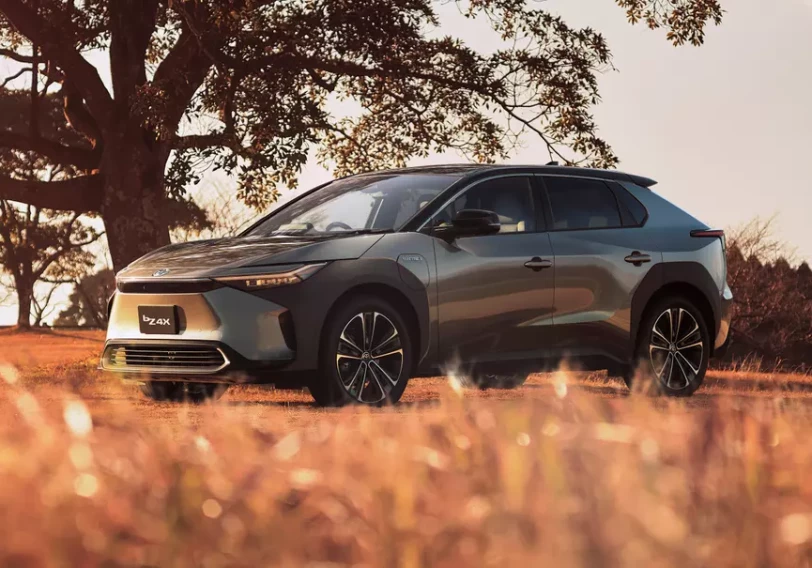 Toyota объявила об отзыве своего первого электрокроссовера