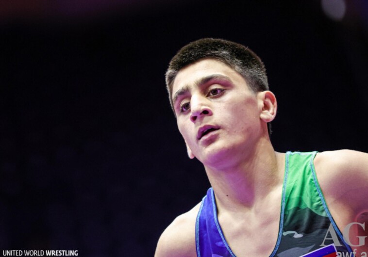 Азербайджанский борец победил армянина и стал чемпионом Европы
