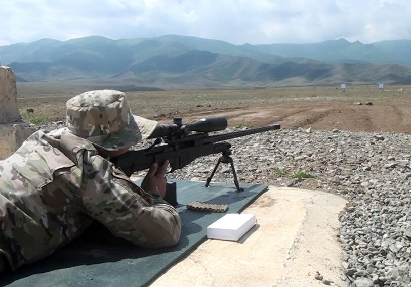 Снайперы ВС Азербайджана выполнили практические стрельбы (Видео)