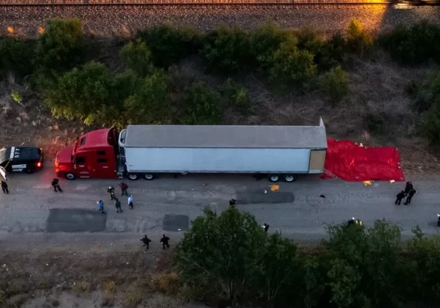 Трагедия в Техасе: в брошенном трейлере найдены мертвыми 46 человек