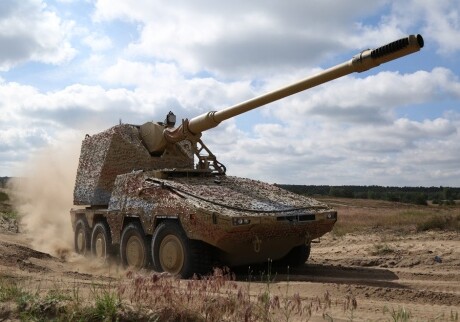 Германия одобрила продажу Украине 18 САУ RCH-155