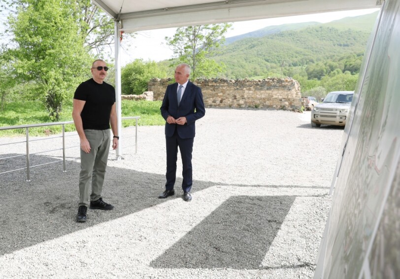 Ильхам Алиев заложил фундаменты поселка Горчу и села Шельве в Лачине (Фото)
