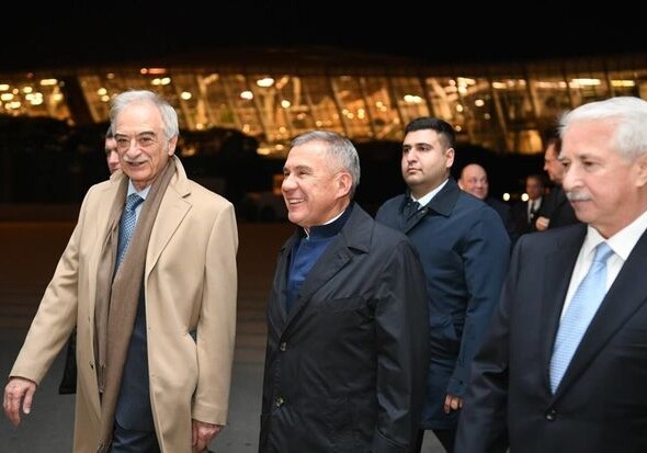 Президент Татарстана прибыл с рабочим визитом в Азербайджан (Фото)