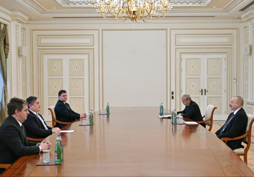 Ильхам Алиев принял министра экономического развития Венгрии (Фото)
