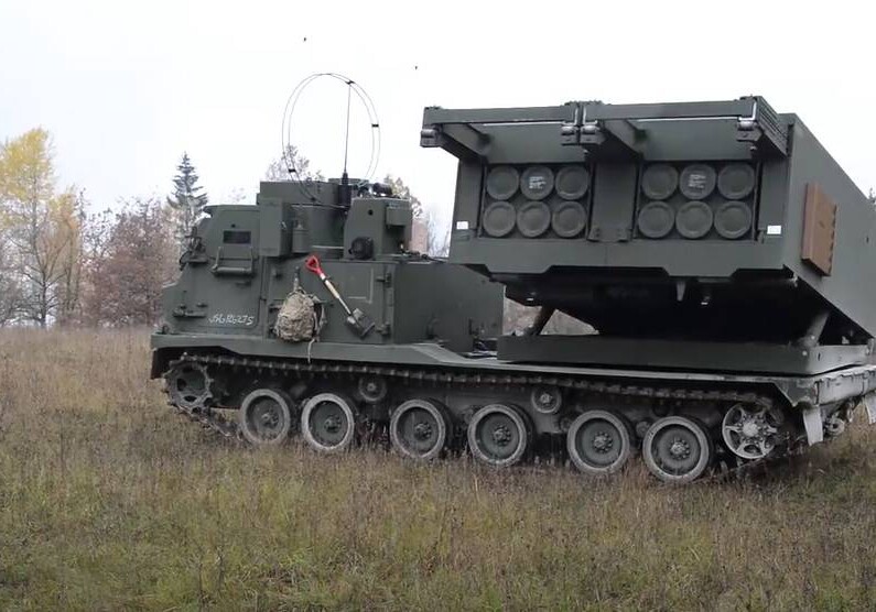 Британия предоставит Украине реактивные системы залпового огня M270