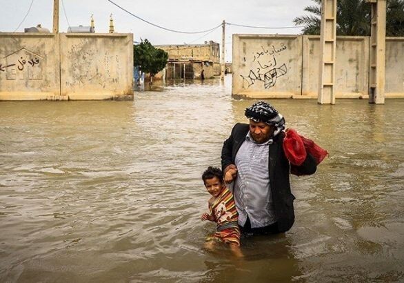 Число жертв наводнений в Иране возросло до 61