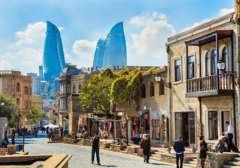 В Баку ожидается 30, в некоторых регионах 37 градусов тепла