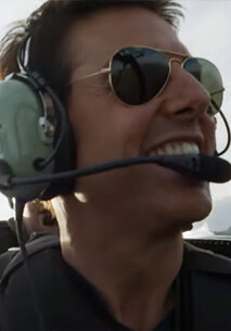 Том Круз прокатил Джеймса Кордена на самолете времен Второй мировой