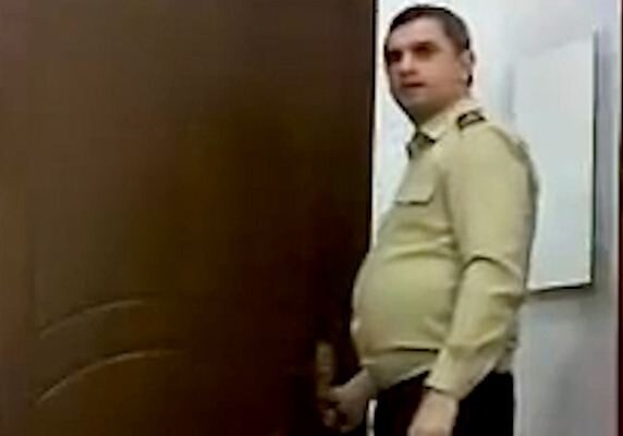 Задержан полковник, распространивший видео- и фотокадры, касающиеся сотрудников МЧС