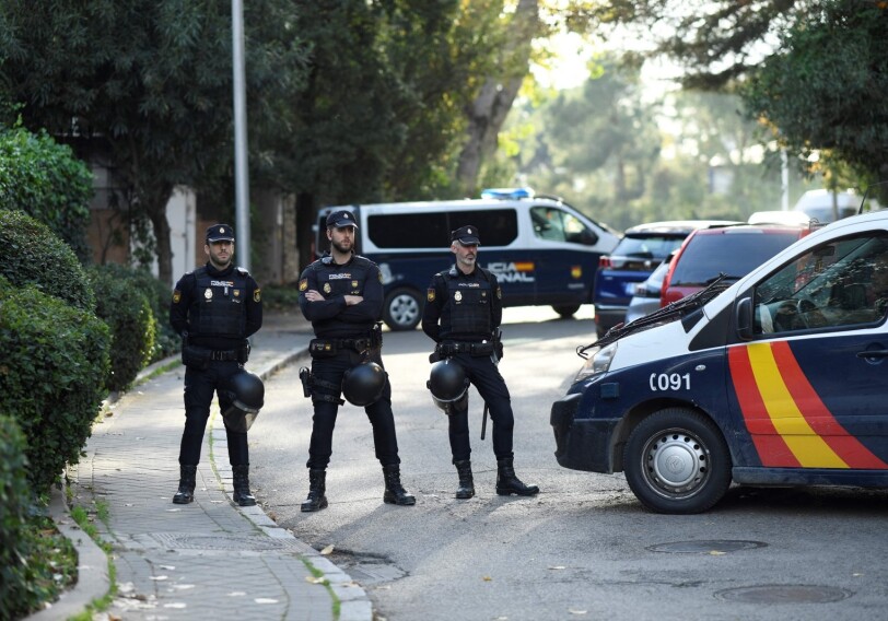 Пакеты со взрывчаткой прислали премьер-министру и в Минобороны Испании