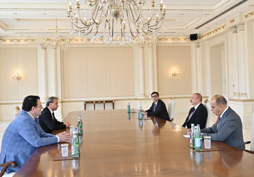 Президент Ильхам Алиев принял президента Международной шахматной федерации (Фото)