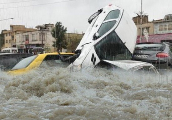 Сильное наводнение в Иране: погибло 22 человека (Видео)