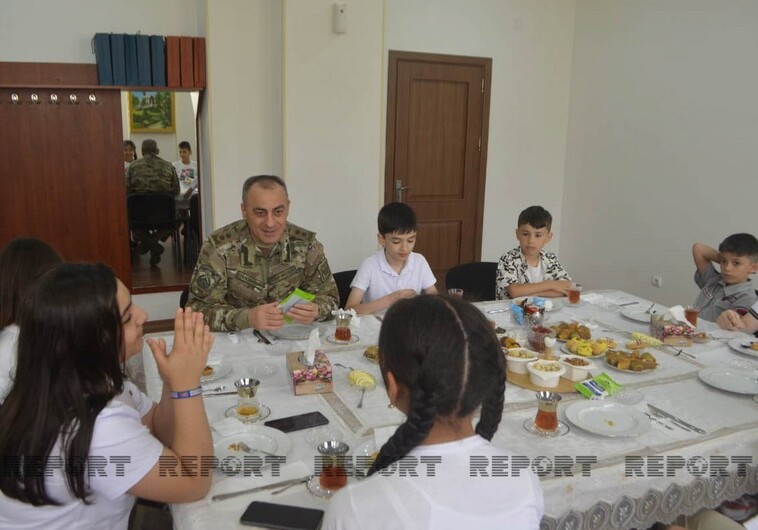 Генерал-лейтенант Хикмет Мирзоев встретился с детьми шехидов (Фото)