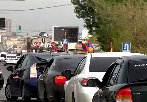 Оппозиция провела автопробеги в Ереване