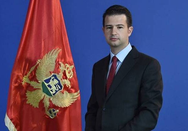 Яков Милатович вступил в должность президента Черногории