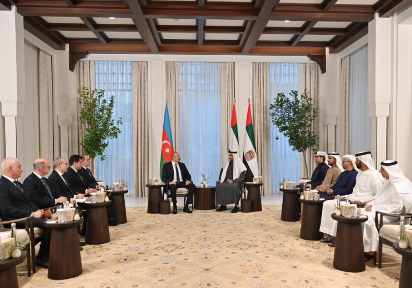 Состоялась встреча президентов Азербайджана и ОАЭ (Фото)