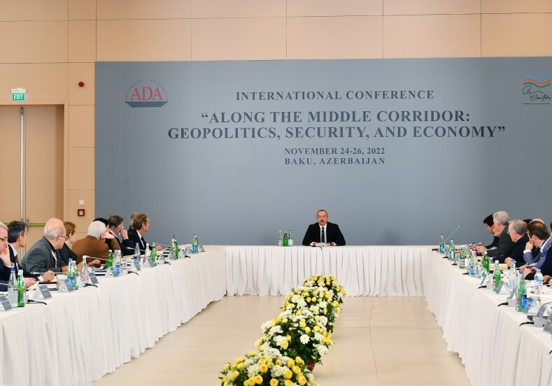 Президент Ильхам Алиев принимает участие в международной конференции (Фото-Видео)