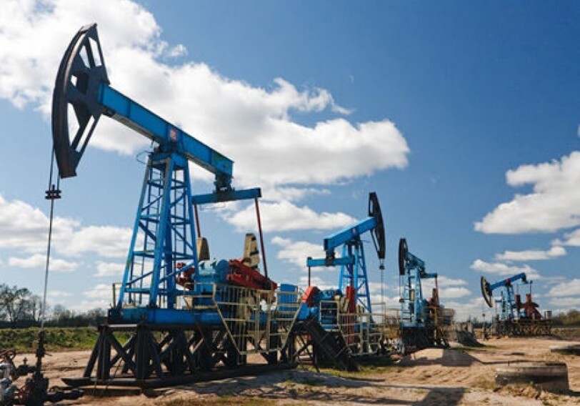 Цена барреля нефти марки «Азери Лайт» составила $97,87