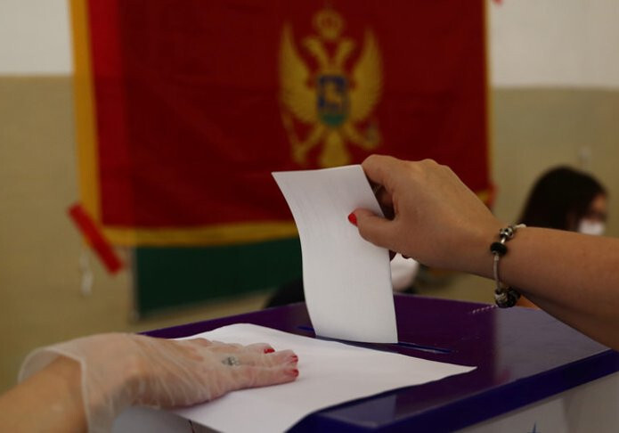 В Черногории стартовали президентские выборы