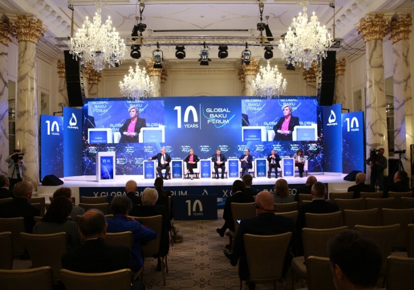 На X Глобальном Бакинском форуме обсужден вопрос интеграции западнобалканских стран в Европу (Фото)