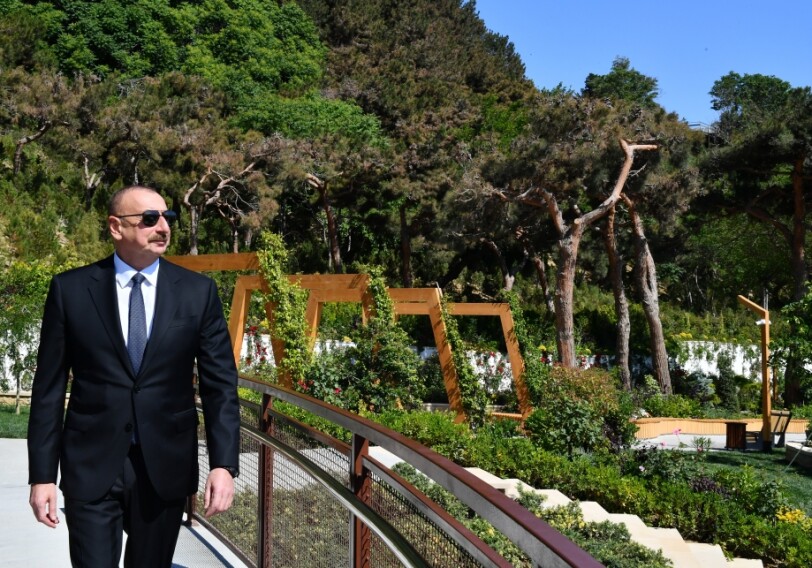 Ильхам Алиев побывал в новом парке «Чемберекенд» в Баку (Фото)