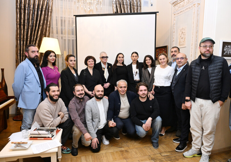 В память о великом Максуде