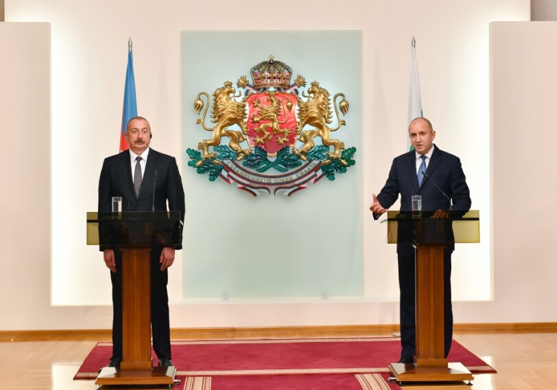 Президенты Азербайджана и Болгарии выступили с заявлениями для печати (Фото-Обновлено)