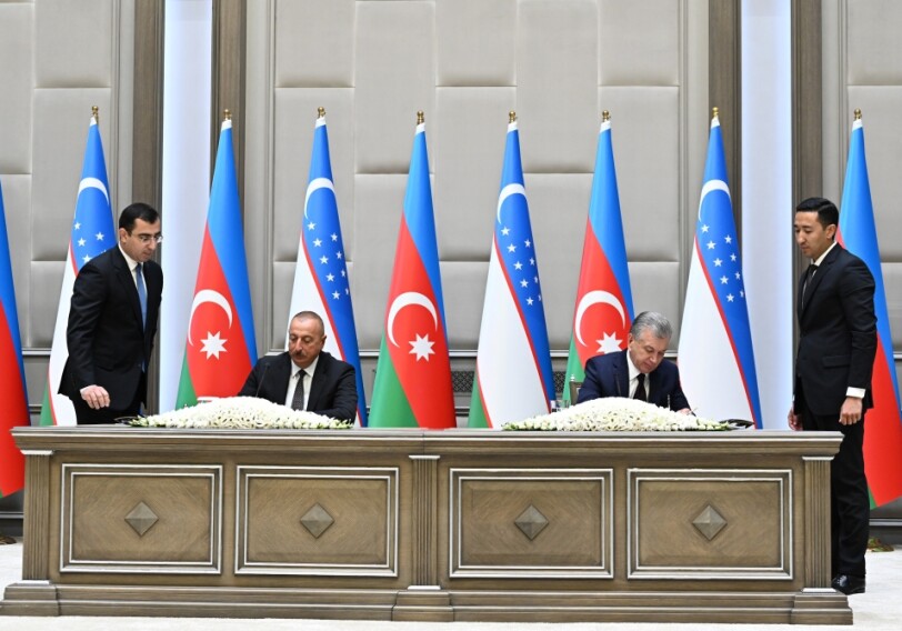 Состоялось подписание азербайджано-узбекских документов - Президенты Азербайджана и Узбекистана выступили с заявлениями