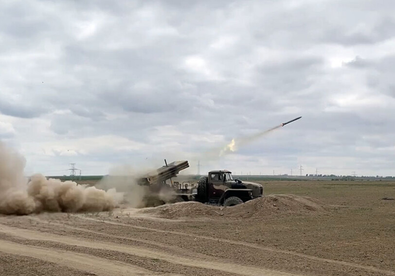Минобороны АР: Продолжаются учения ракетно-артиллерийских войск (Видео)
