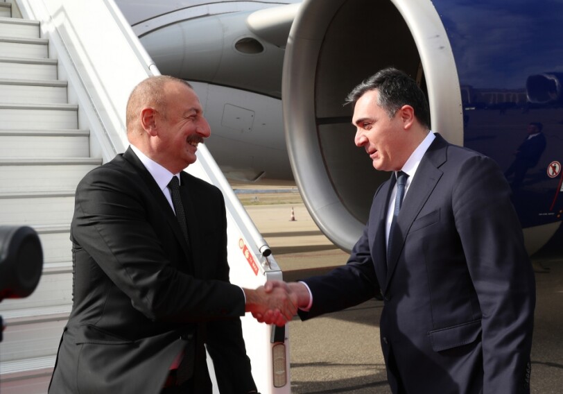 Президент Азербайджана прибыл с визитом в Грузию (Фото)