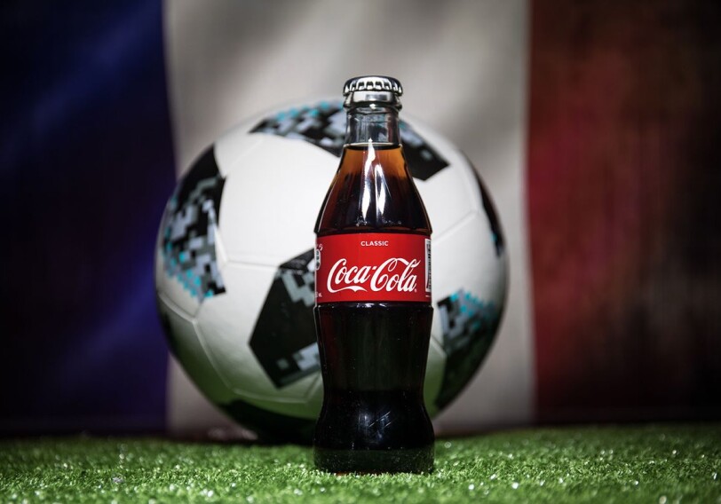Футболистам «ПСЖ» запретили пить «Кока-колу» во время приема пищи на базе