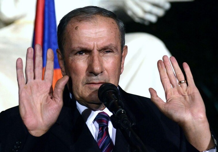Левон Тер-Петросян: «Армении придется подписать мирный договор с Азербайджаном и Турцией»