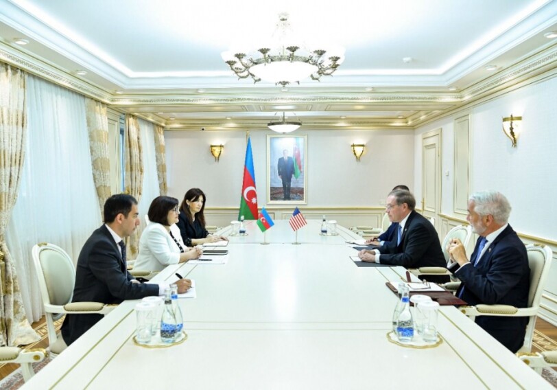 Эрл Литценбергер: «США придают большое значение развитию отношений с Азербайджаном»