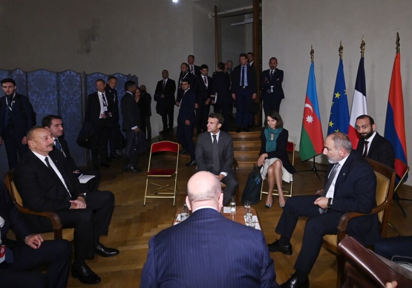 В Праге вновь прошла встреча Президента Ильхама Алиева с президентом Франции, президентом Совета Евроcоюза и премьер-министром Армении (Фото)