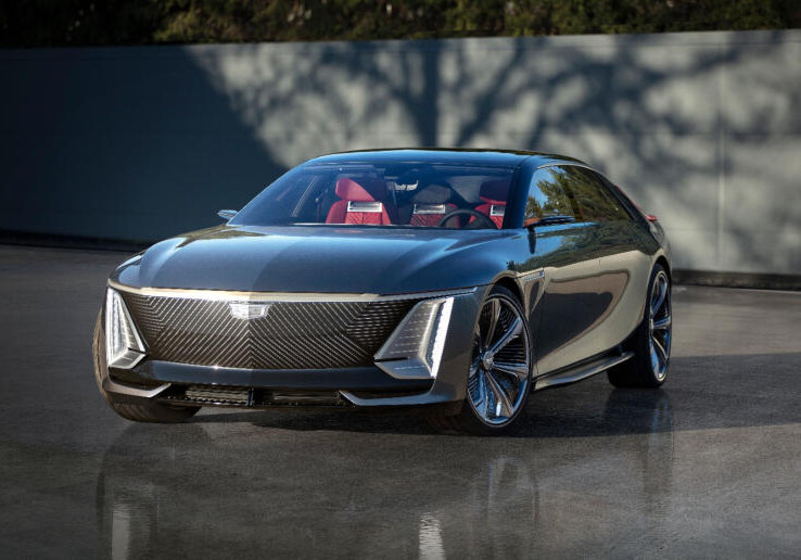 Cadillac представил свой люксовый электромобиль стоимостью $300 тыс. (Фото-Видео)