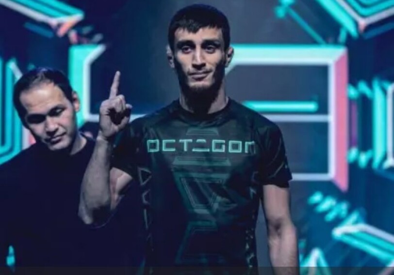 Азербайджанский боец ММА одержал победу на турнире в Алматы
