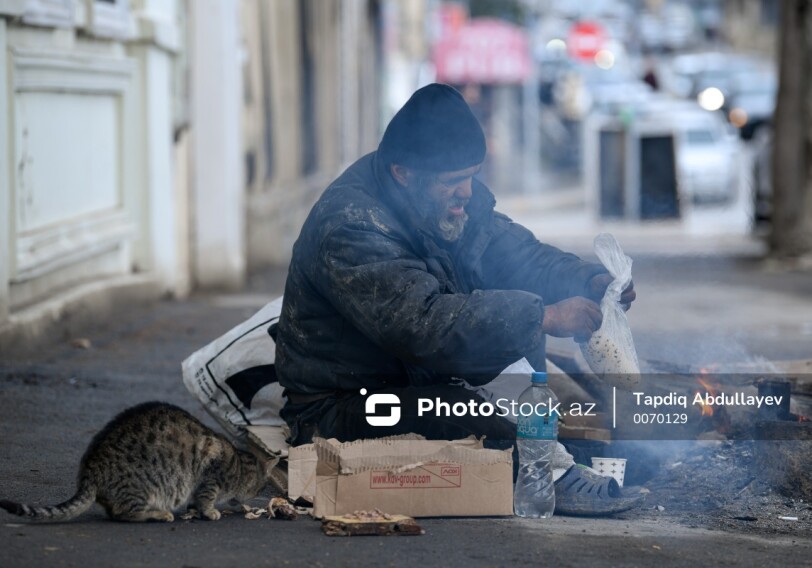 Кто поможет бездомным с наступлением холодов?
