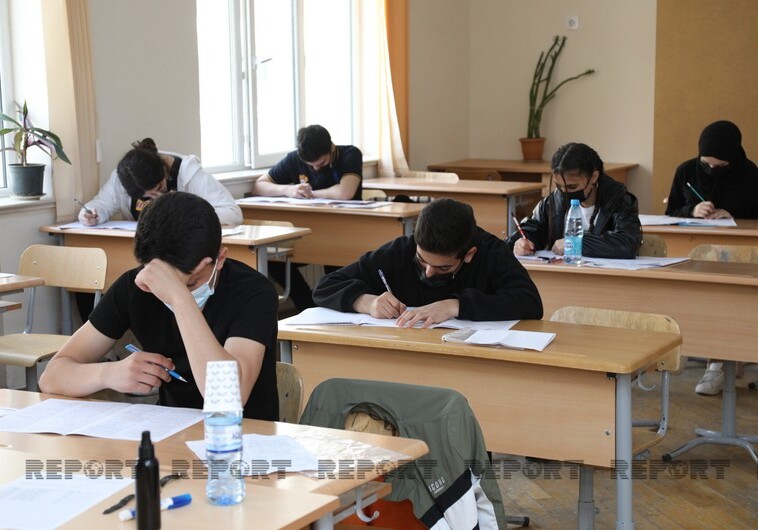 21 и 22 мая в Азербайджане пройдут вступительные экзамены