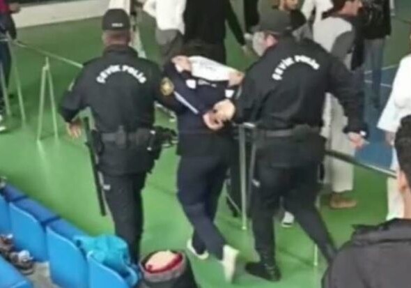 Кадры задержания подозреваемого в убийстве в олимпийском комплексе (Видео)