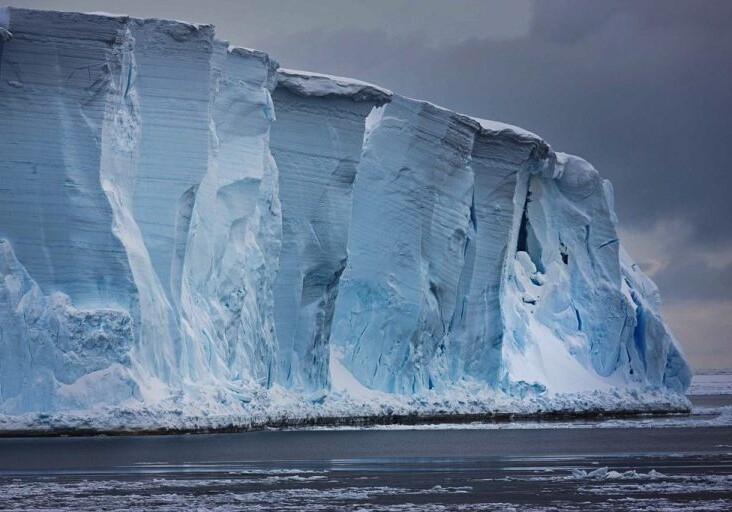 Айсберг размером с Лондон откололся от ледника в Антарктиде