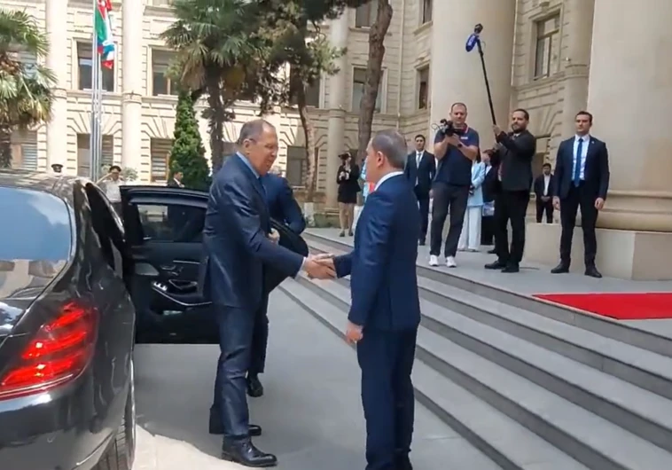 В Баку проходит встреча глав МИД Азербайджана и России (Фото-Видео)