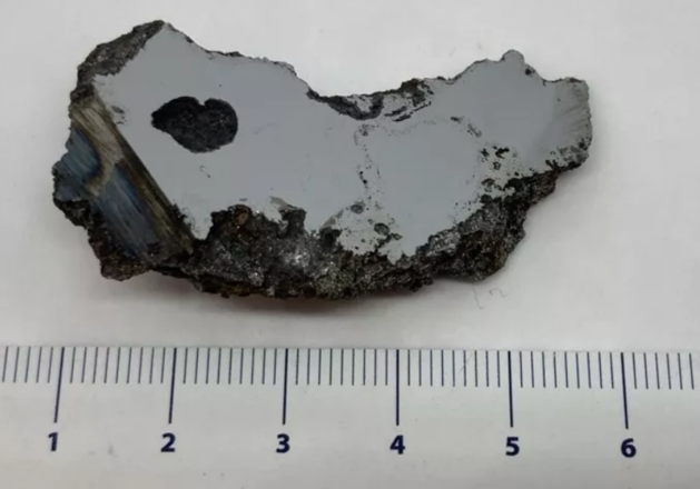 В упавшем в Африке метеорите обнаружили два новых минерала