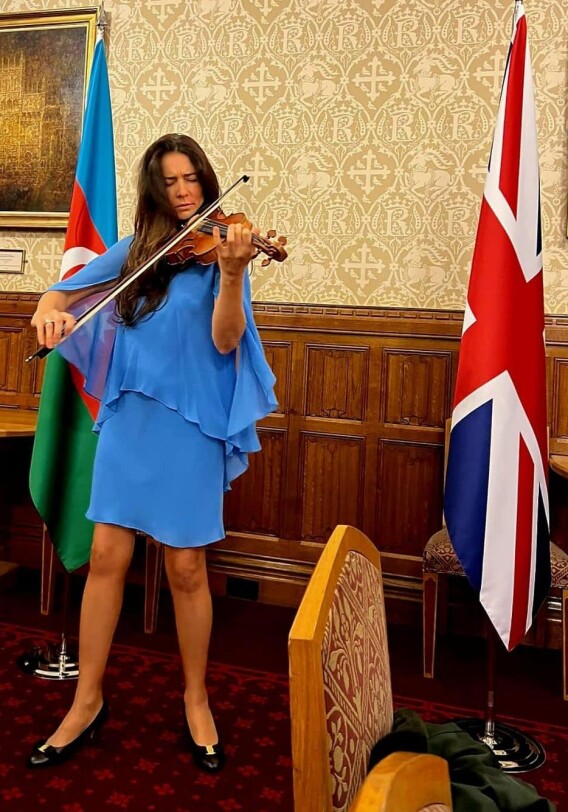 Азербайджанская музыка прозвучала в британском парламенте (Фото)