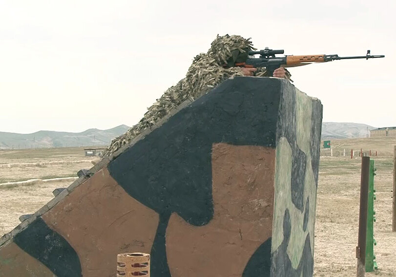В Азербайджанской армии определят лучшего снайпера (Видео)