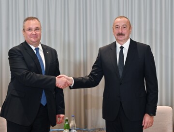 Ильхам Алиев встретился в Софии с премьер-министром Румынии (Фото-Обновлено)