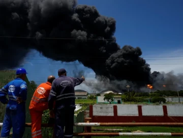 На Кубе в результате пожара на топливном складе пострадали 67 человек