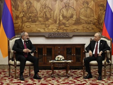 В Бишкеке прошла встреча Путина и Пашиняна